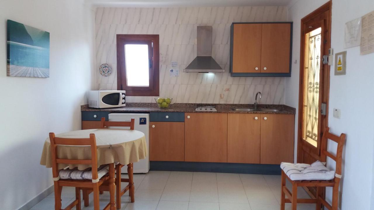 Apartamentos Villa Primera Cala Figuera  Exterior foto