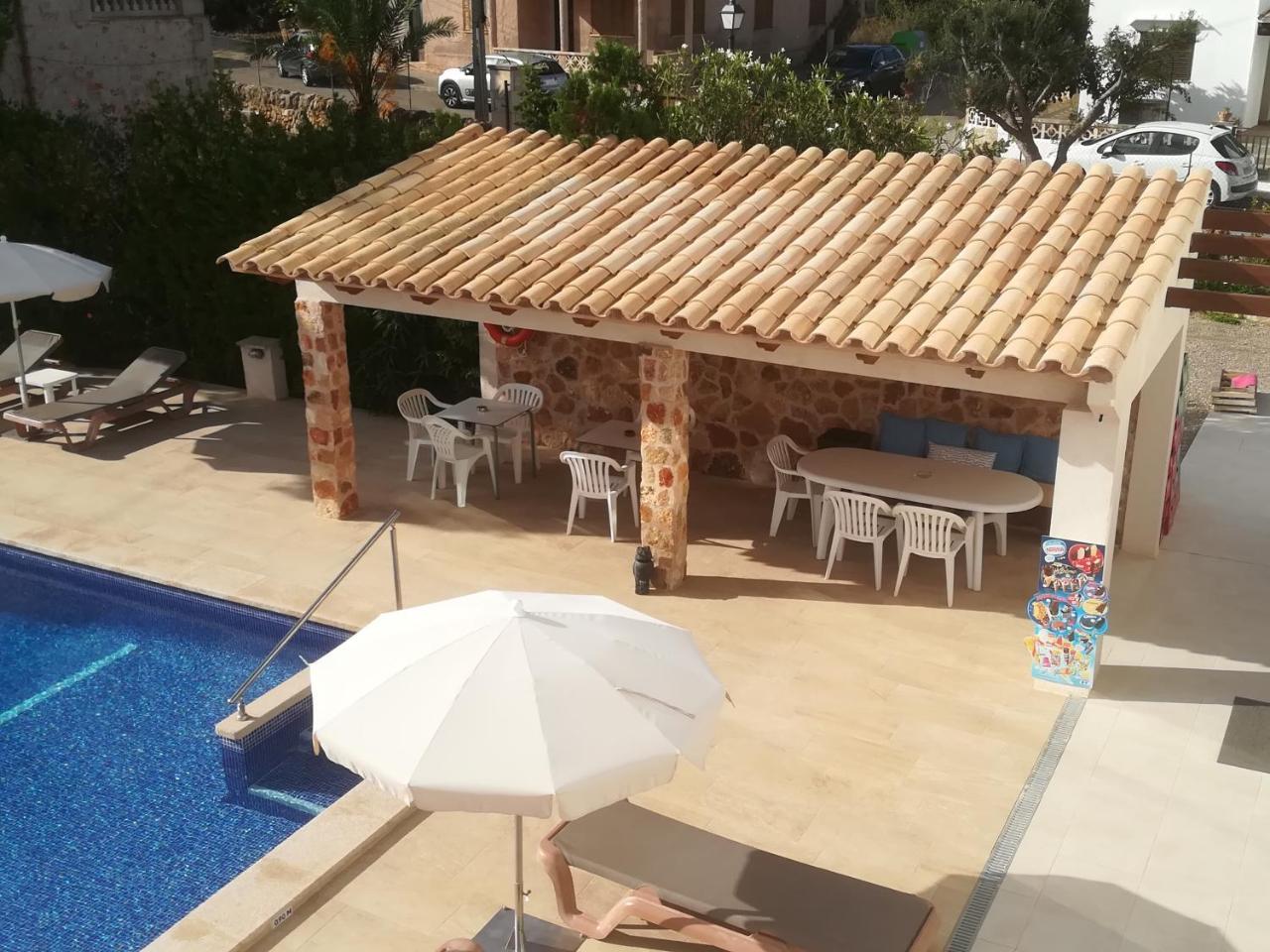 Apartamentos Villa Primera Cala Figuera  Exterior foto